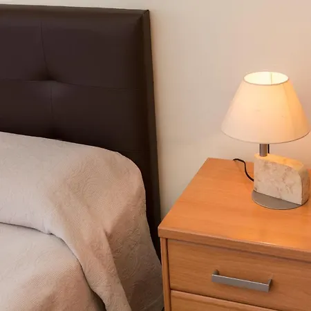 Aparteasy - Family Apartment Sant Antoni Barcelona Room photo